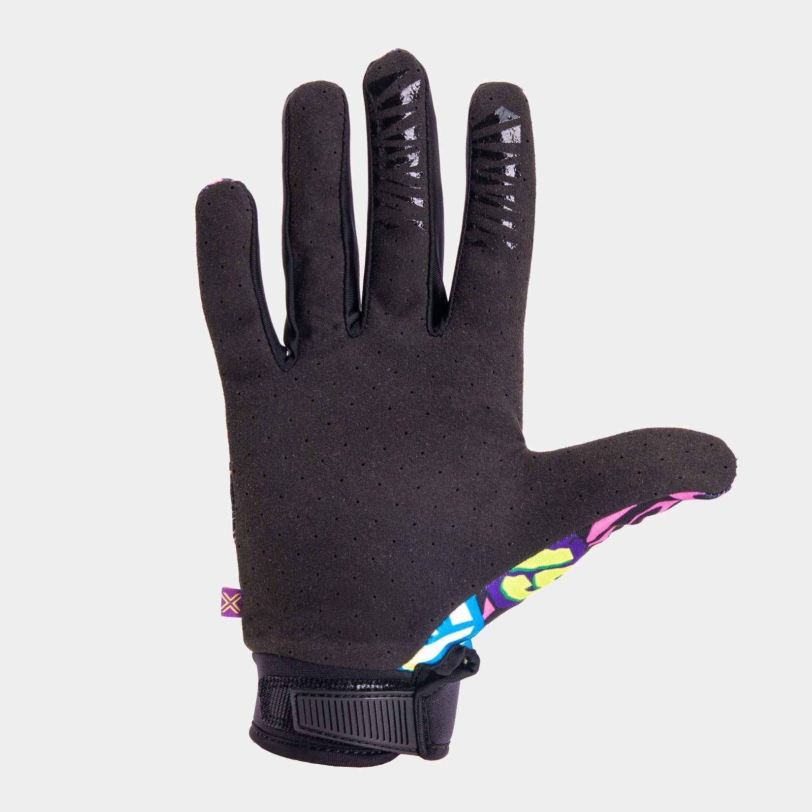 Chroma Glove - Sticker Bomb